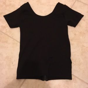 black crop top